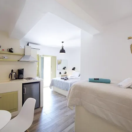 Diasino Apartments And Car Rental Katápola Extérieur photo